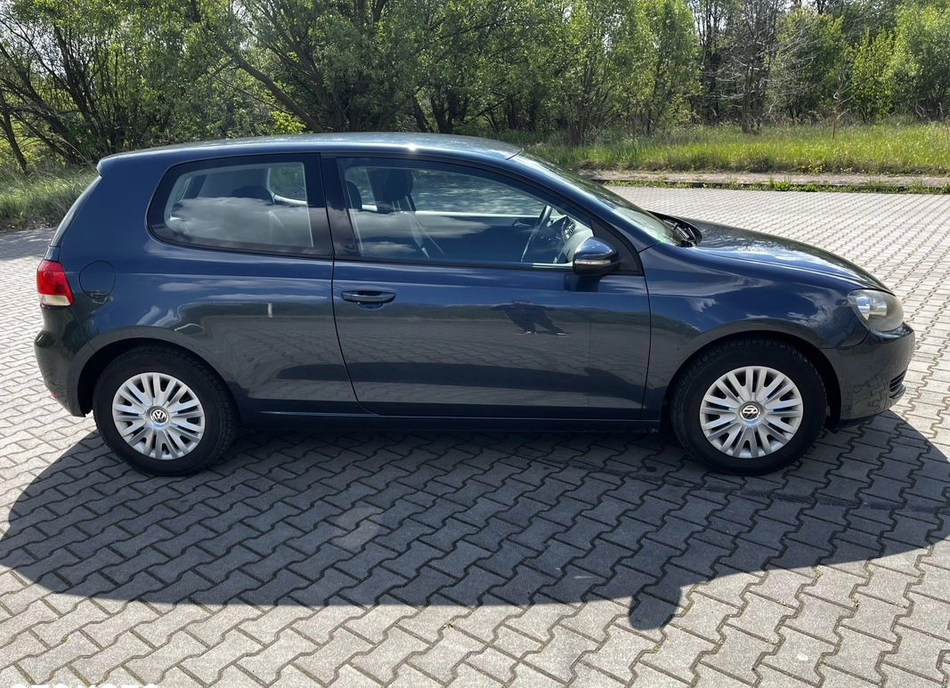 Volkswagen Golf cena 21900 przebieg: 138000, rok produkcji 2009 z Częstochowa małe 191